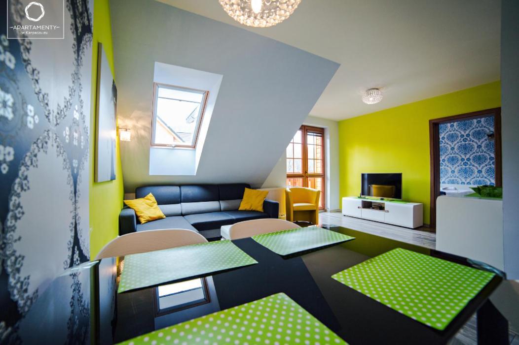 Wonder Home - Apartamenty Lesny Dom Z Balkonami, Niedaleko Centrum, W Cichej Okolicy Karpacz Bagian luar foto