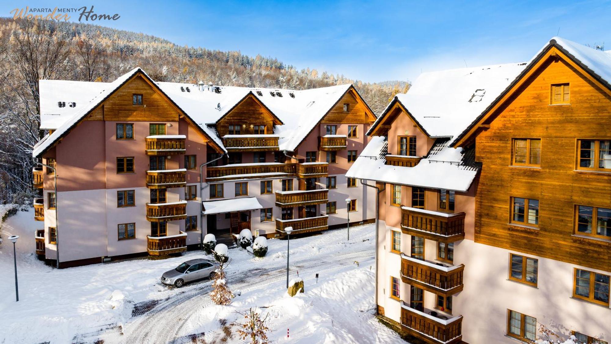 Wonder Home - Apartamenty Lesny Dom Z Balkonami, Niedaleko Centrum, W Cichej Okolicy Karpacz Bagian luar foto